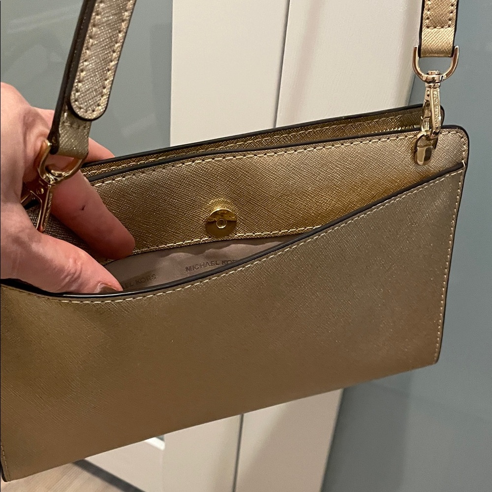 Michael Kors Metallic Gold Crossbody Bag - Picture 4 of 9